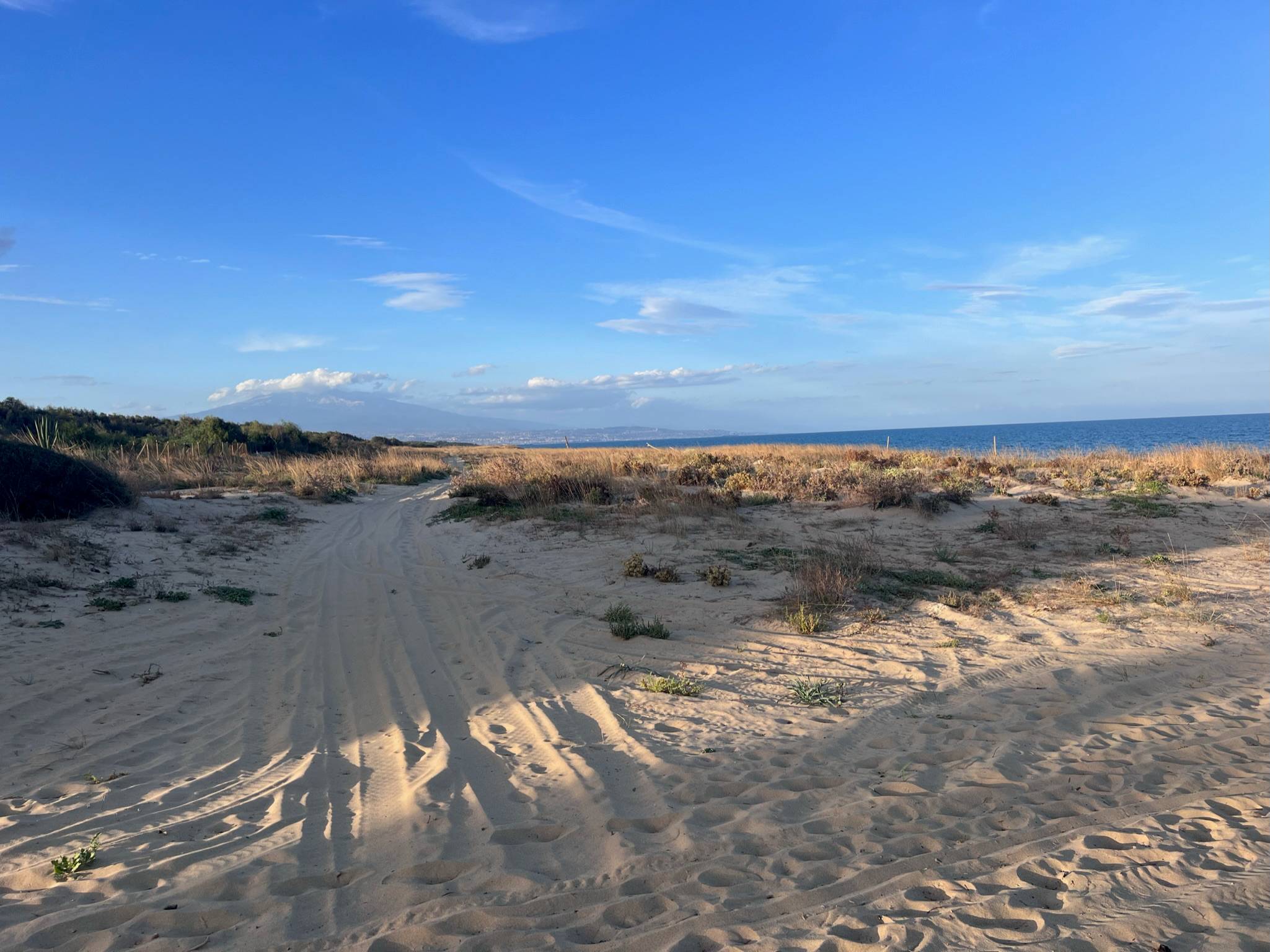Loue Petite villa accès exclusif à la plage - 2 chambres, 3 couchages, Vaccarizzo-delfino (95)