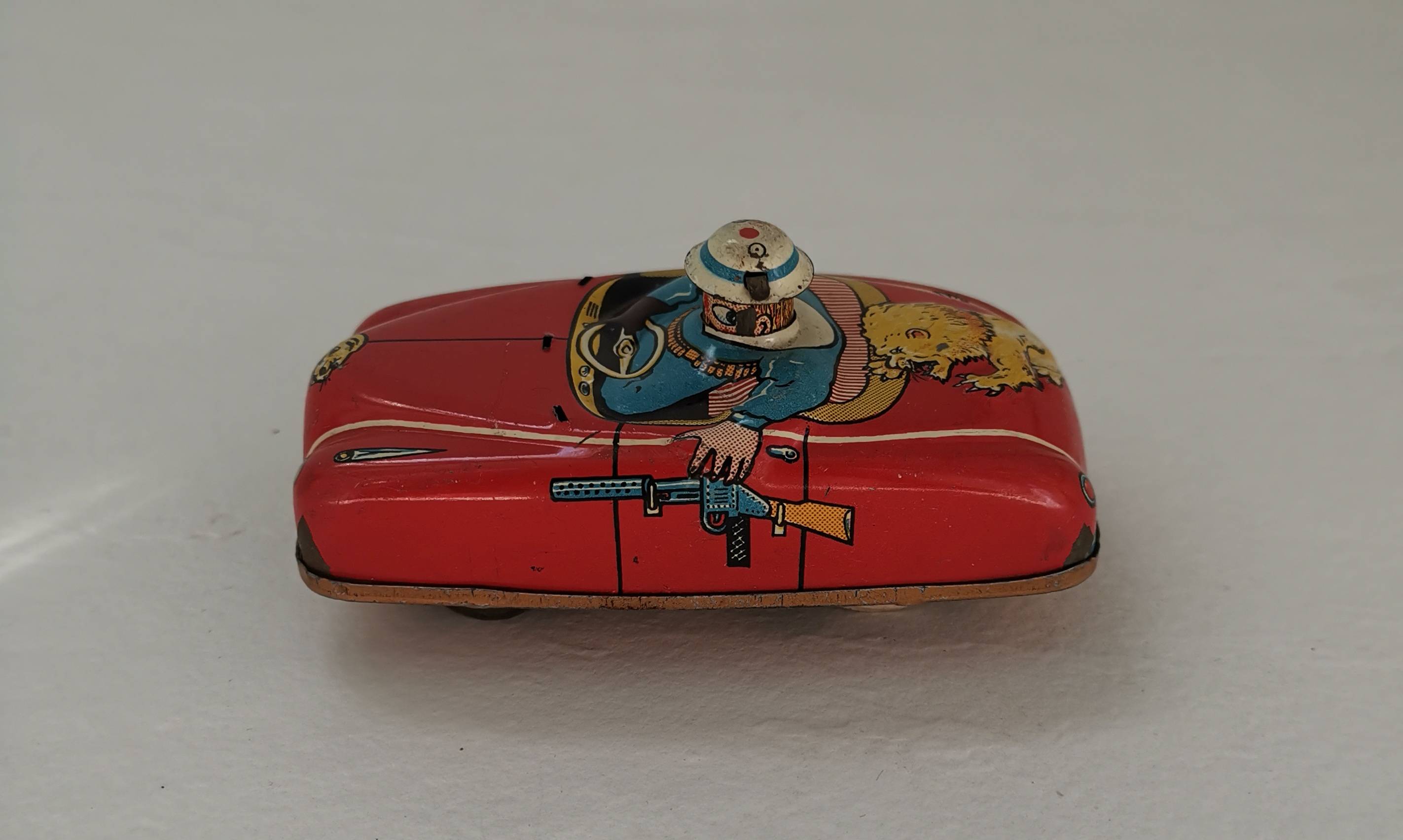 Petite voiture safari de collection