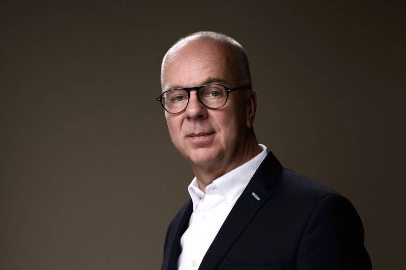 Photographe de portrait pour CV, profil LinkedIn - Paris - Boulogne-Billancourt