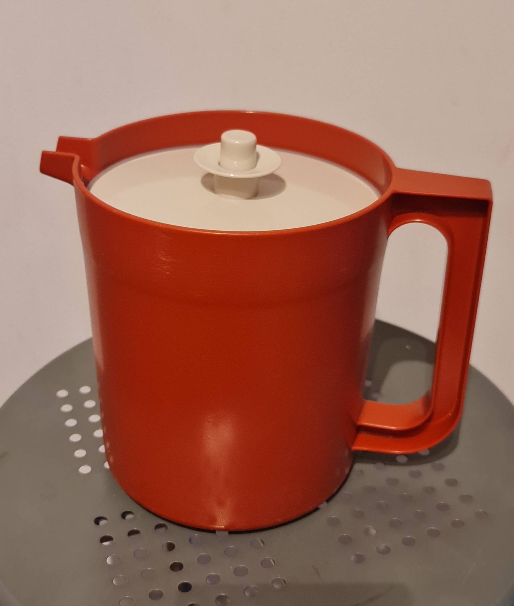 Pichet orange vintage année 1975