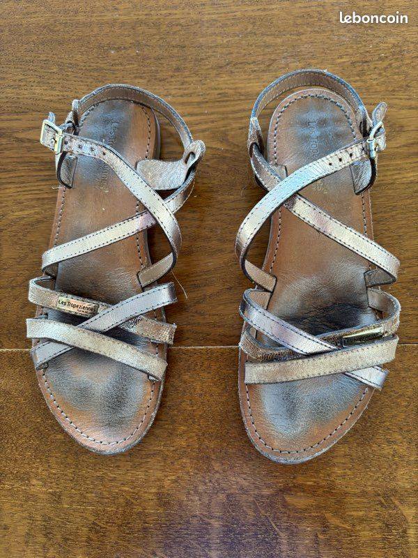 Vends nu-pieds en cuir doré/métallisé Les Tropéziennes - Pointure 37