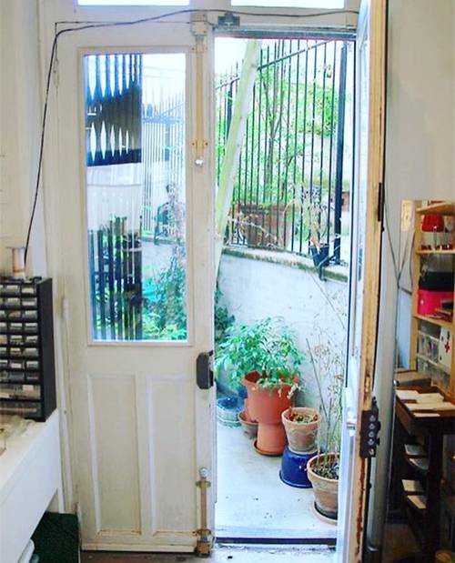 Propose 1 place dans Coworking 40m² butte Montmartre