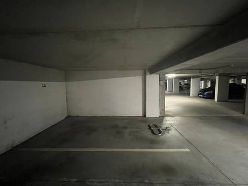 Loue parking 15m²