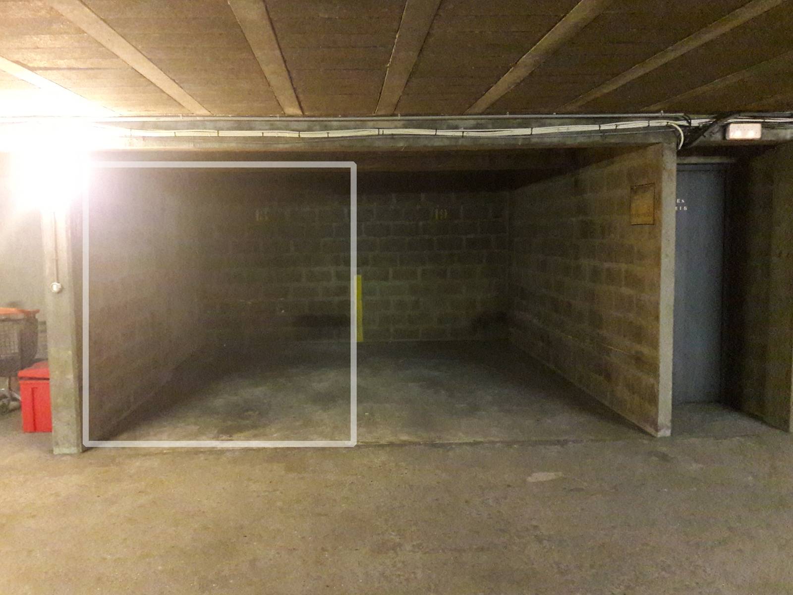 Loue Place de parking - Paris 19ème - 10m²