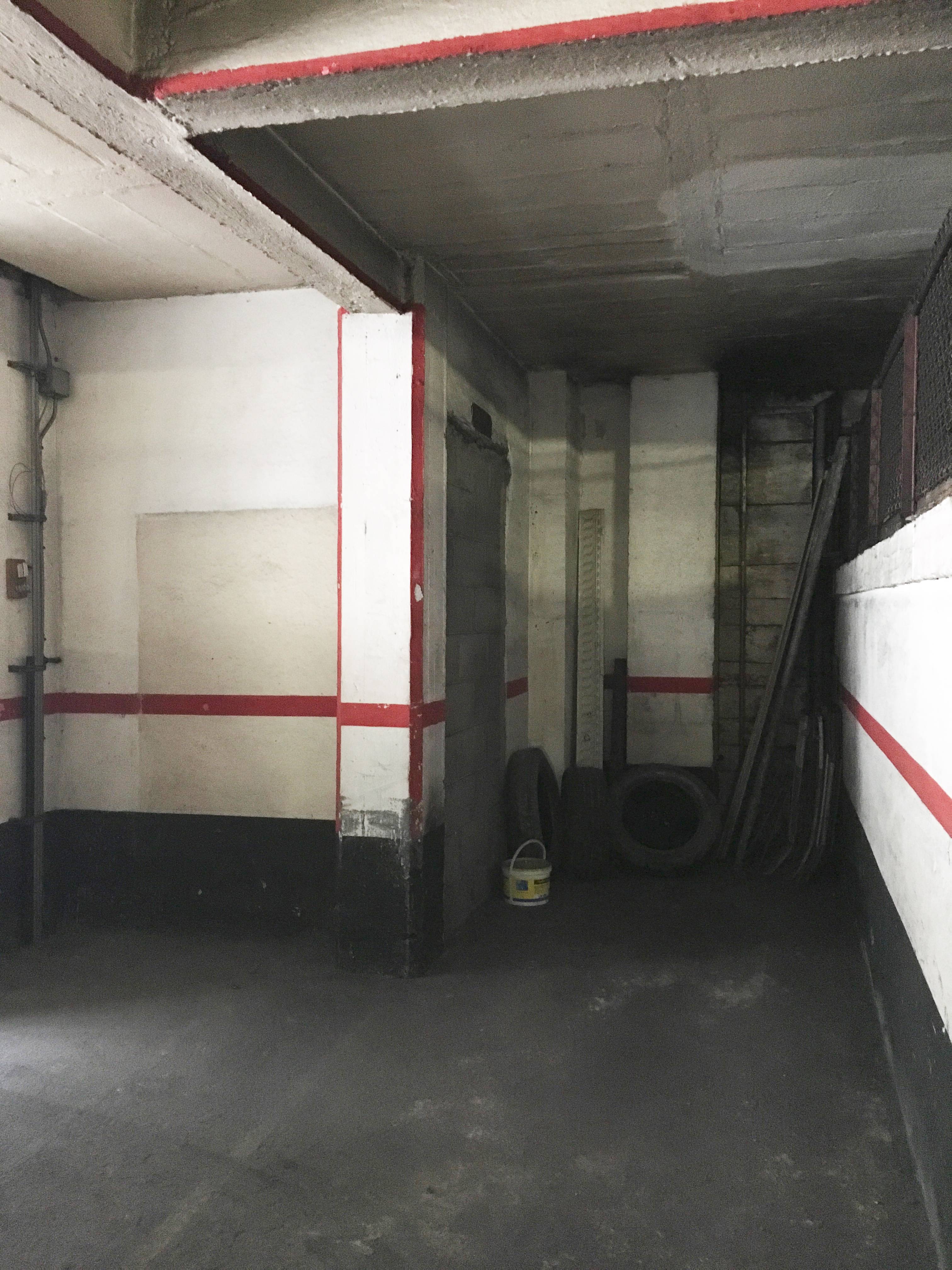 Loue place de parking moto Paris 7ème - 5m²