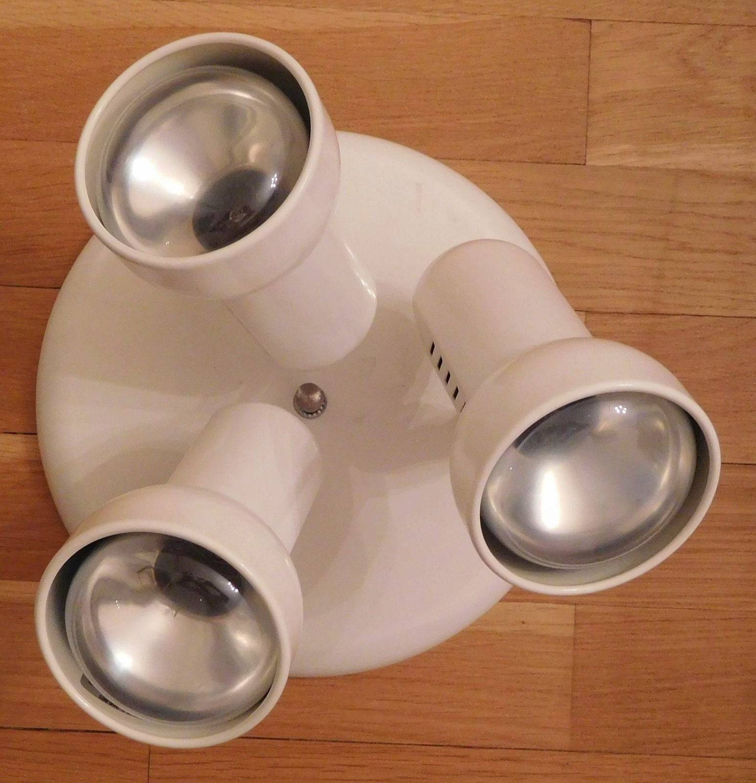 Plafonnier trois spots