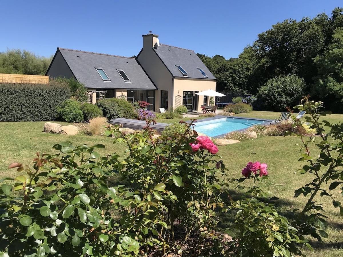 Loue 3’ des plages - piscine chauffée - Port-Blanc - Côte de Granit Rose - 4 chambres 10 couchages, Penvénan