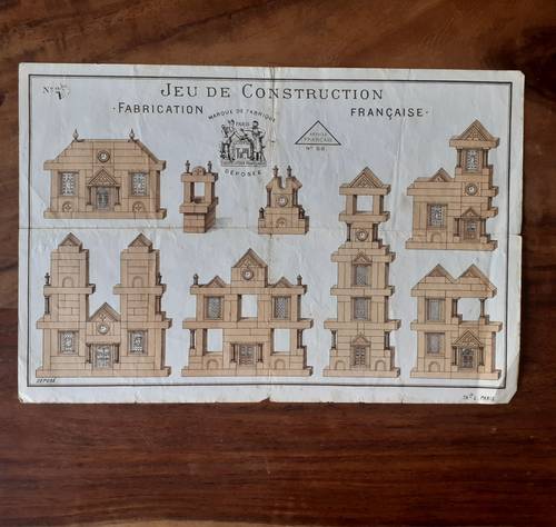 Vends planche de modèles pour jeu de construction