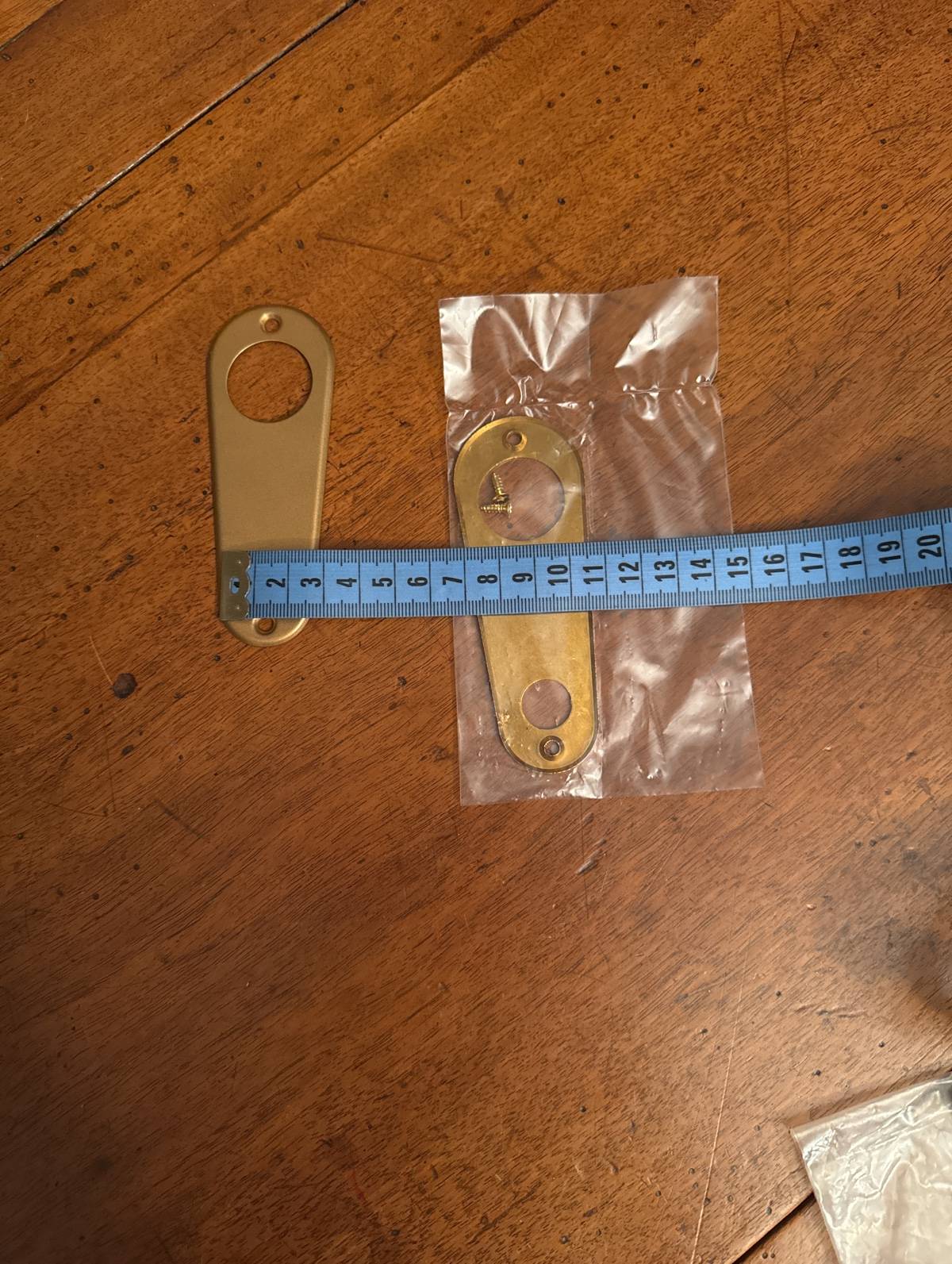Plaques de propreté en laiton pour porte