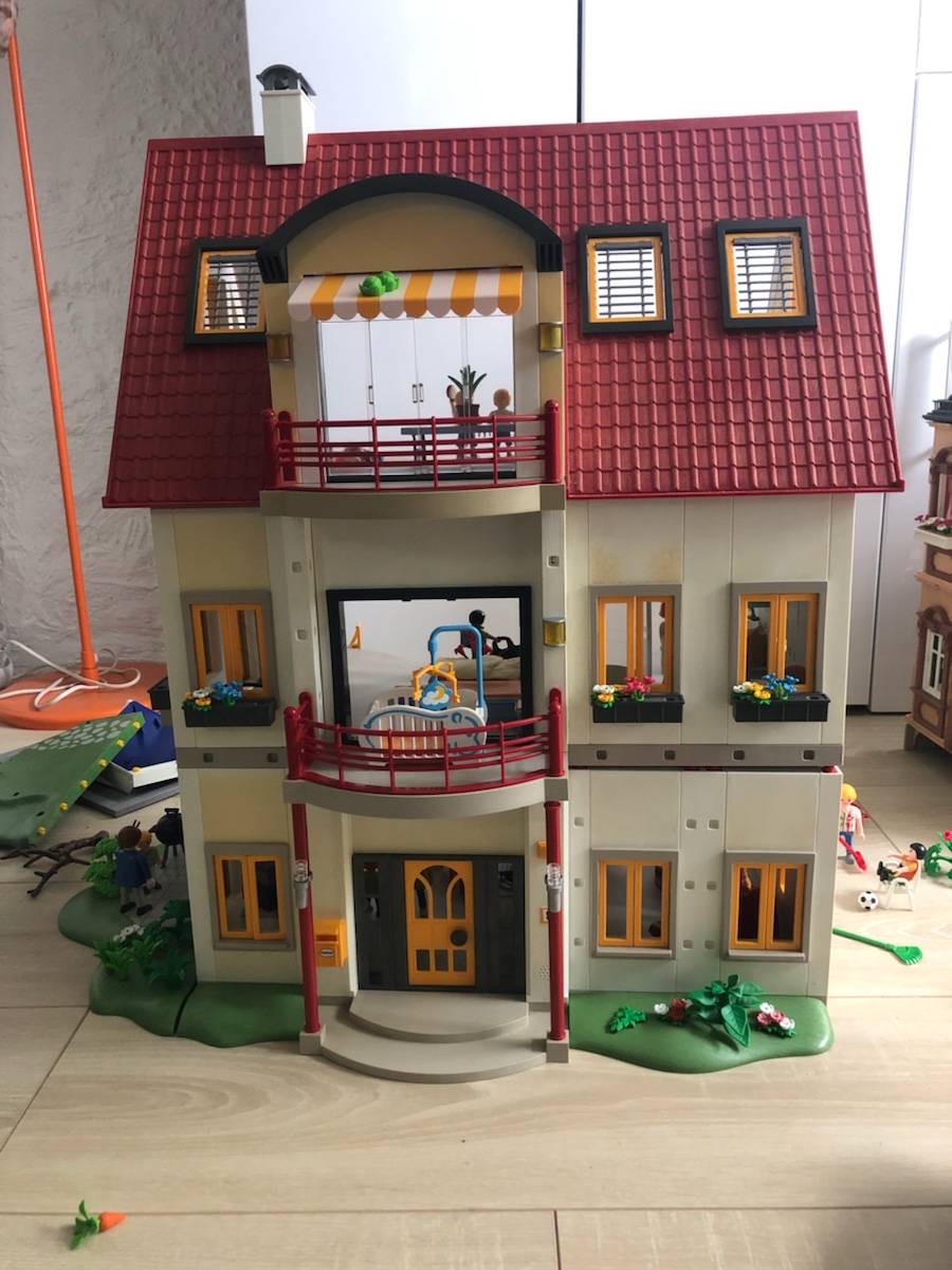 Maison playmobil extension avec 2 ètages