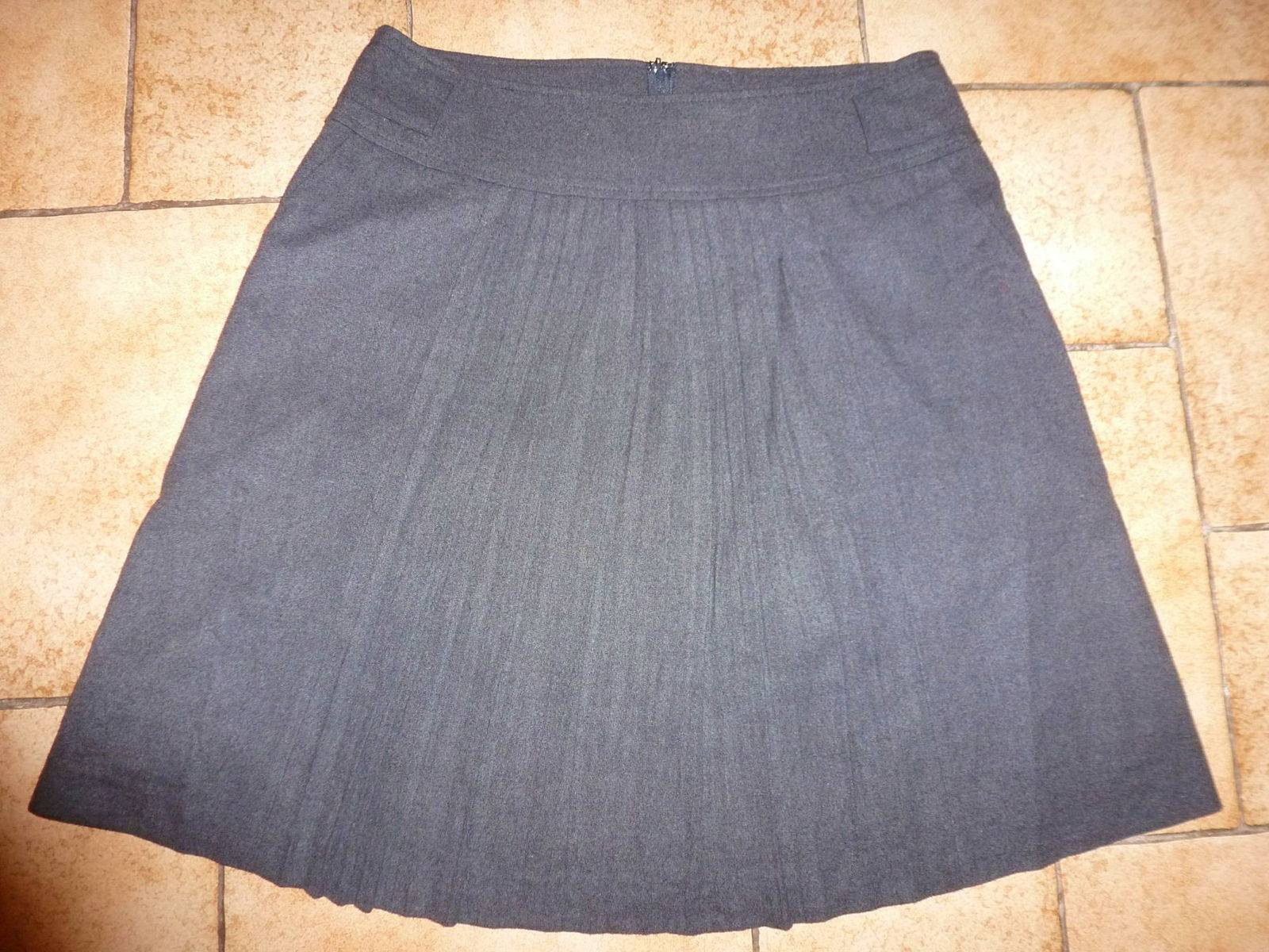 Jupe plissée lainage taille 40 neuve