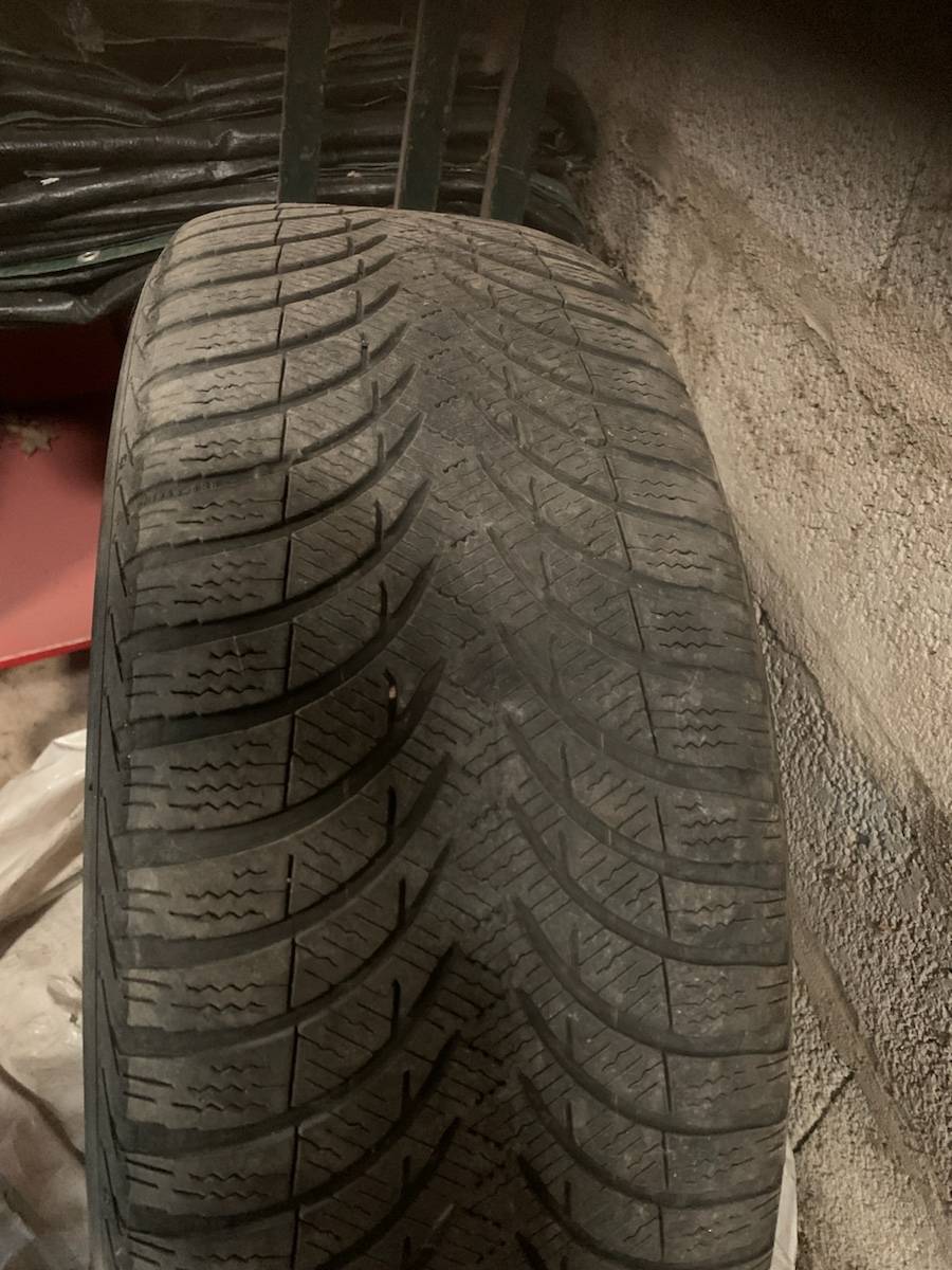 Pneus Michelin Alpin 225/50R17
