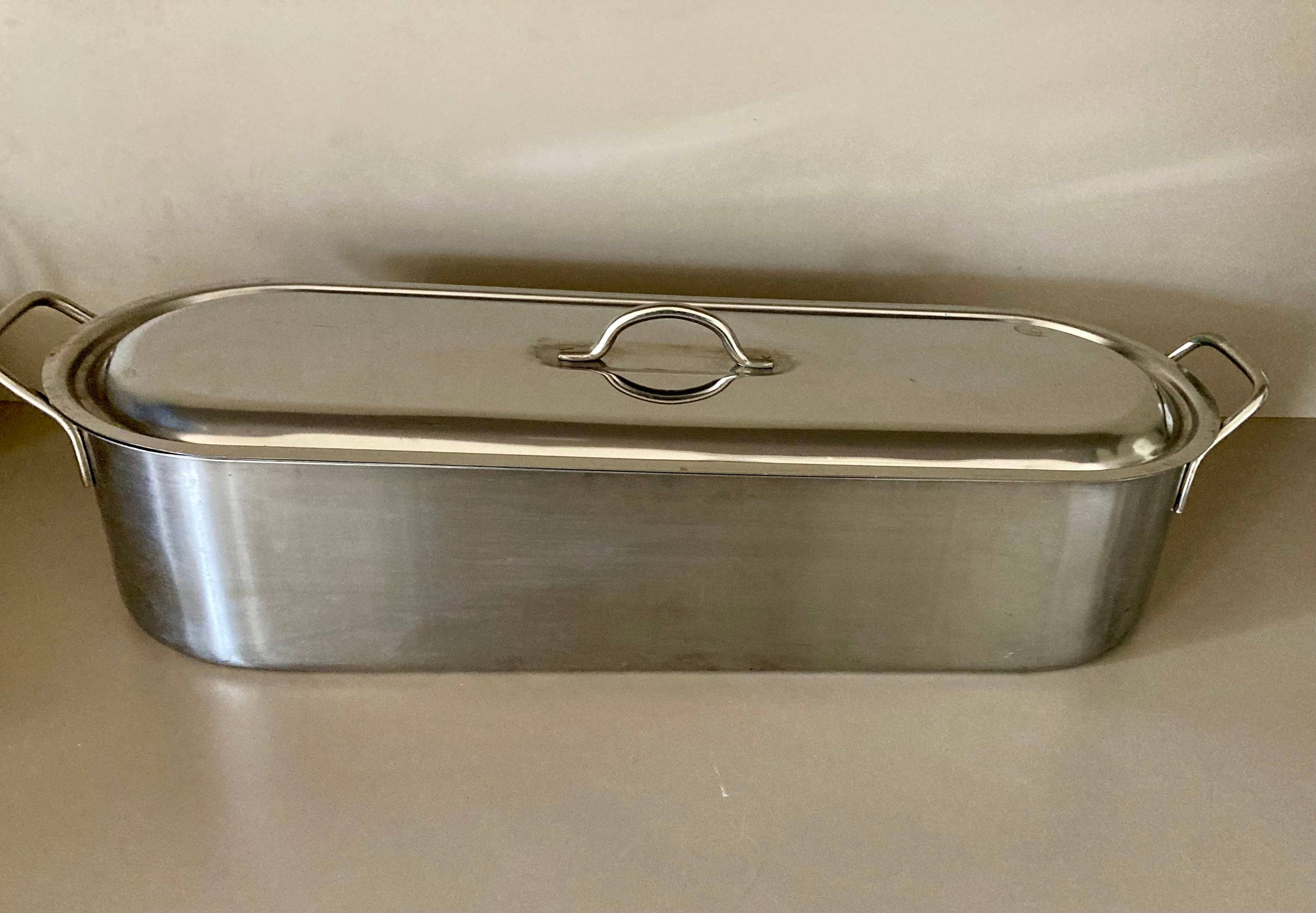 Vends grande poissonnière en inox
