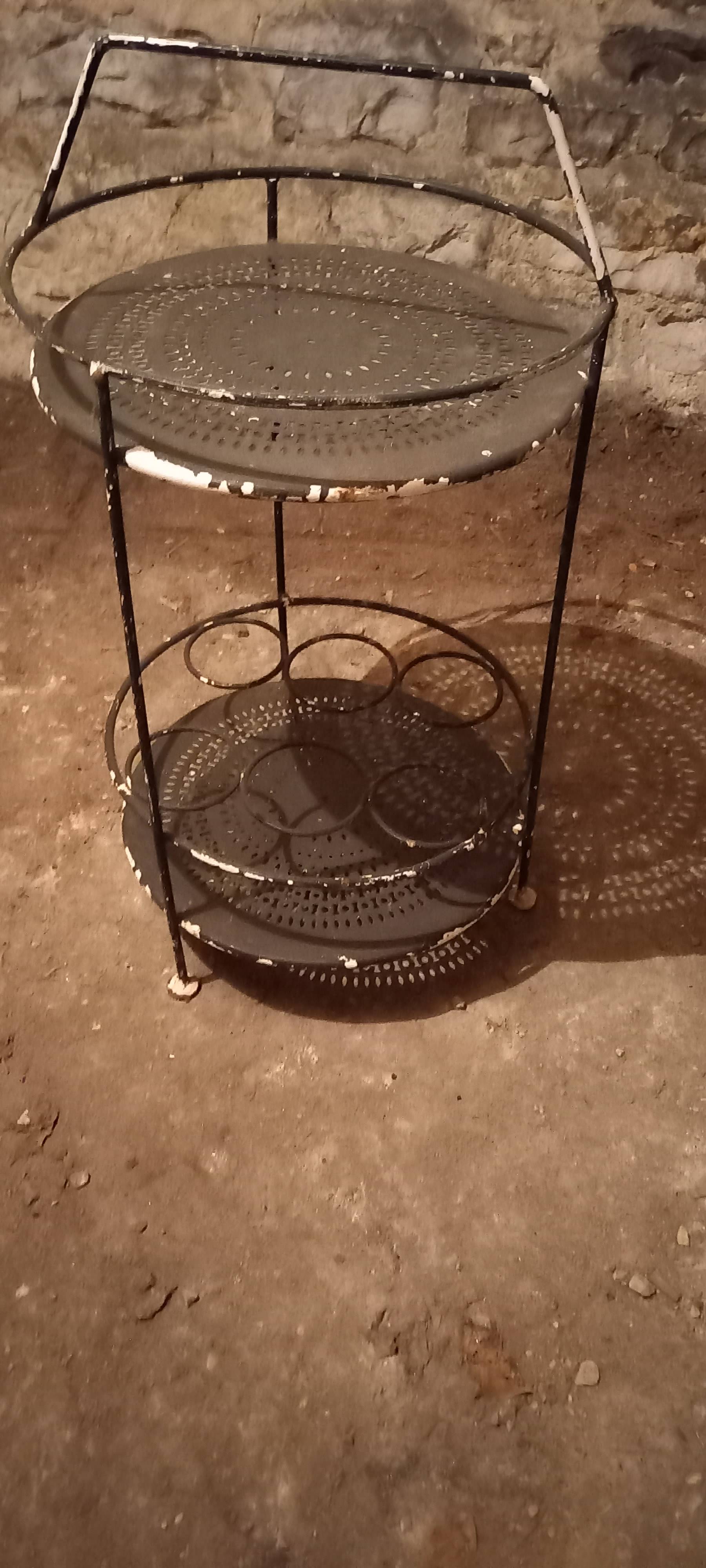 Bar porte bouteille de jardin