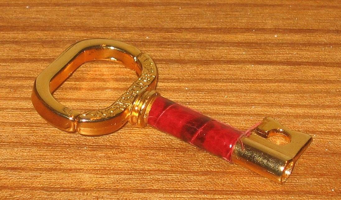 Porte clé en forme de clé