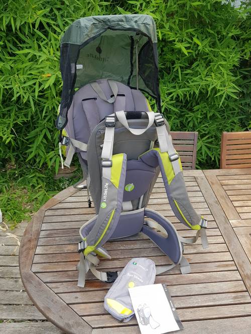 Porte Bébé de marche Little Life avec pare-soleil - 12 à 36 mois - parfait état