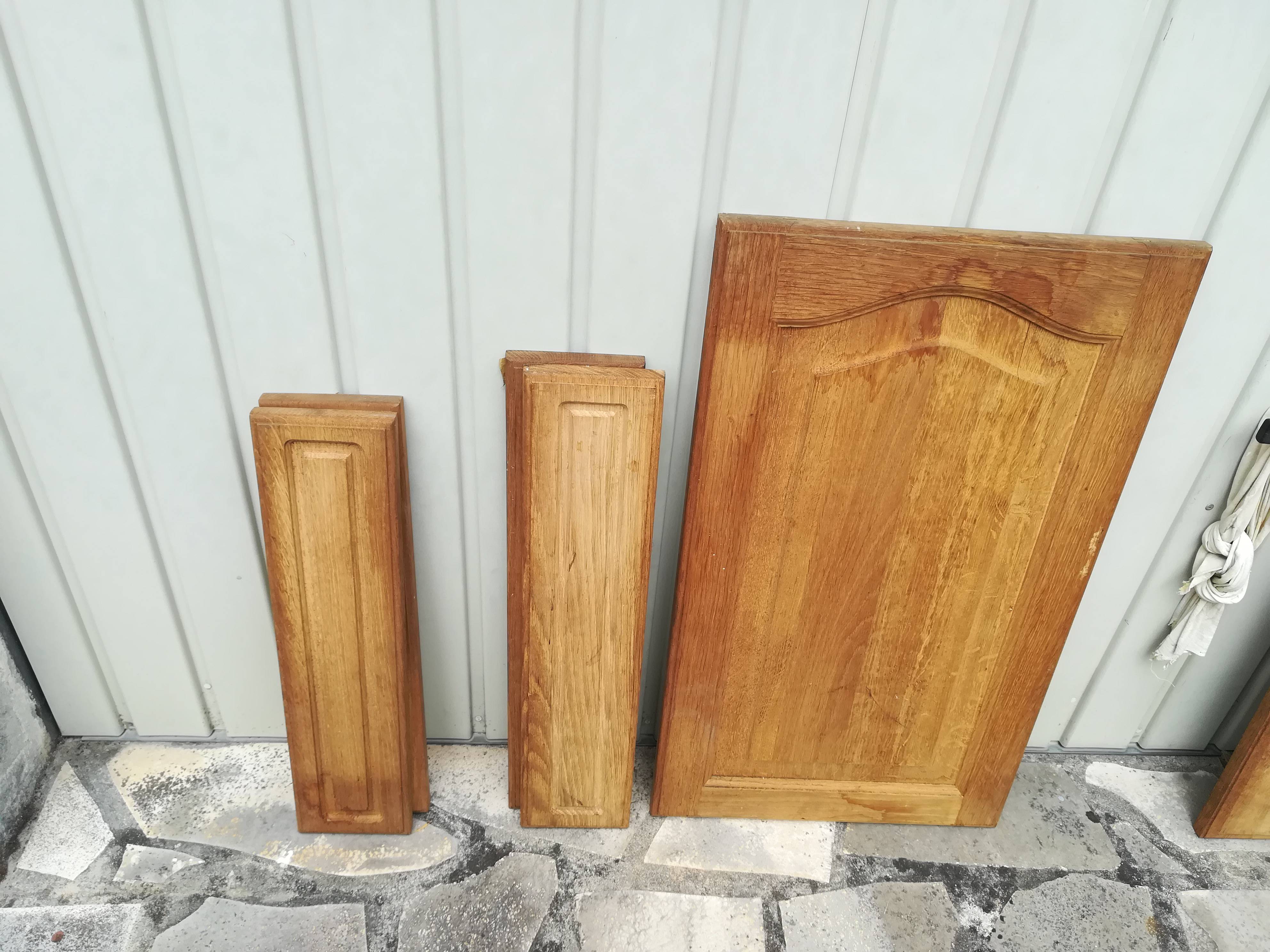 Portes de placard cuisine neuves sur Gens de Confiance