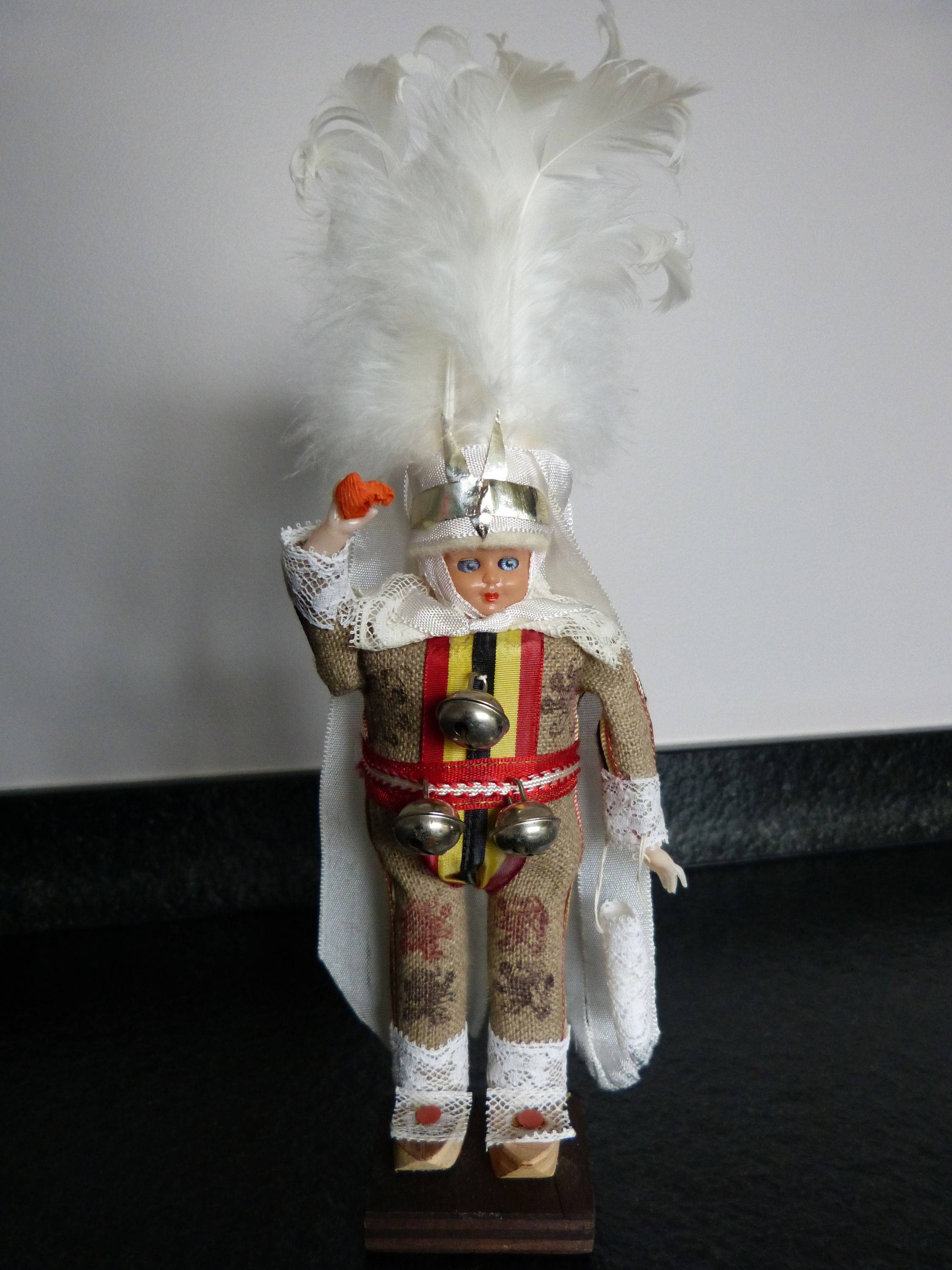Vends poupée / figurine "Gille de Binche" : état parfait (années 1960)