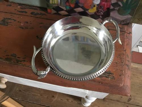 Présentoir à caviar en métal argenté poinçonné des années 1950