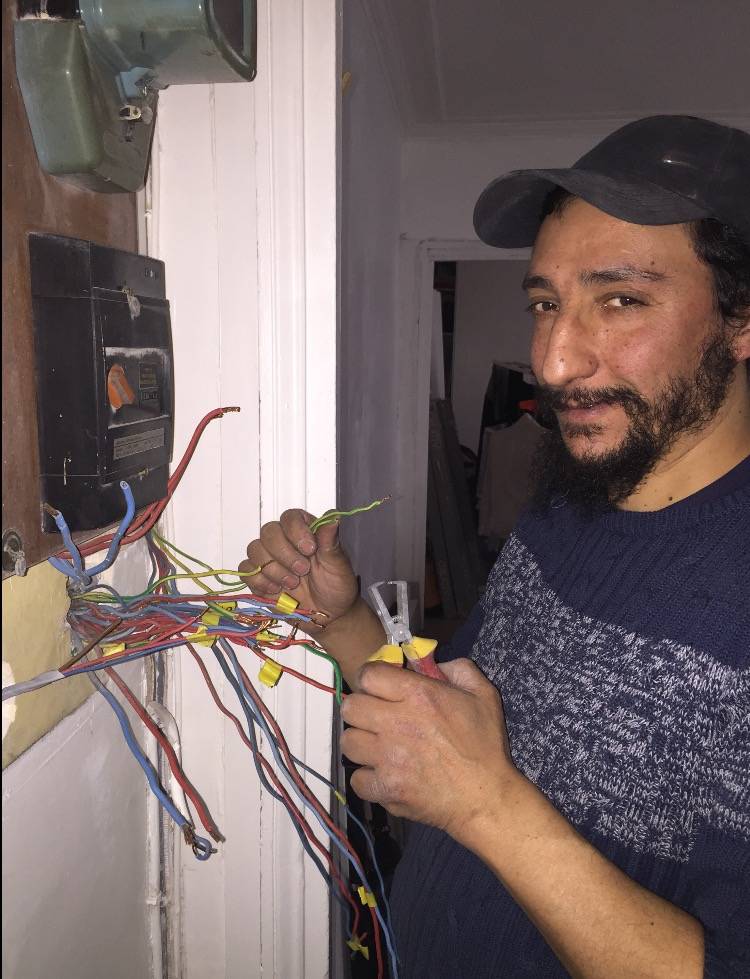 Propose Services Artisan Électricien Expert depuis 1990