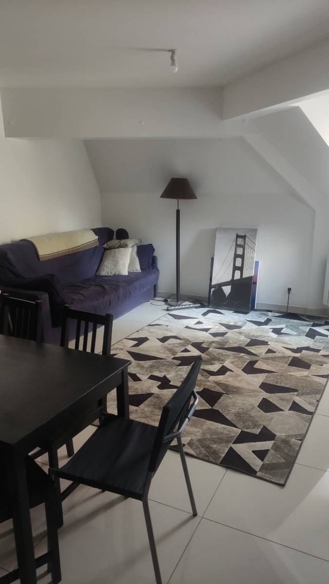 Loue appartement 60m² Reims - Grande chambre