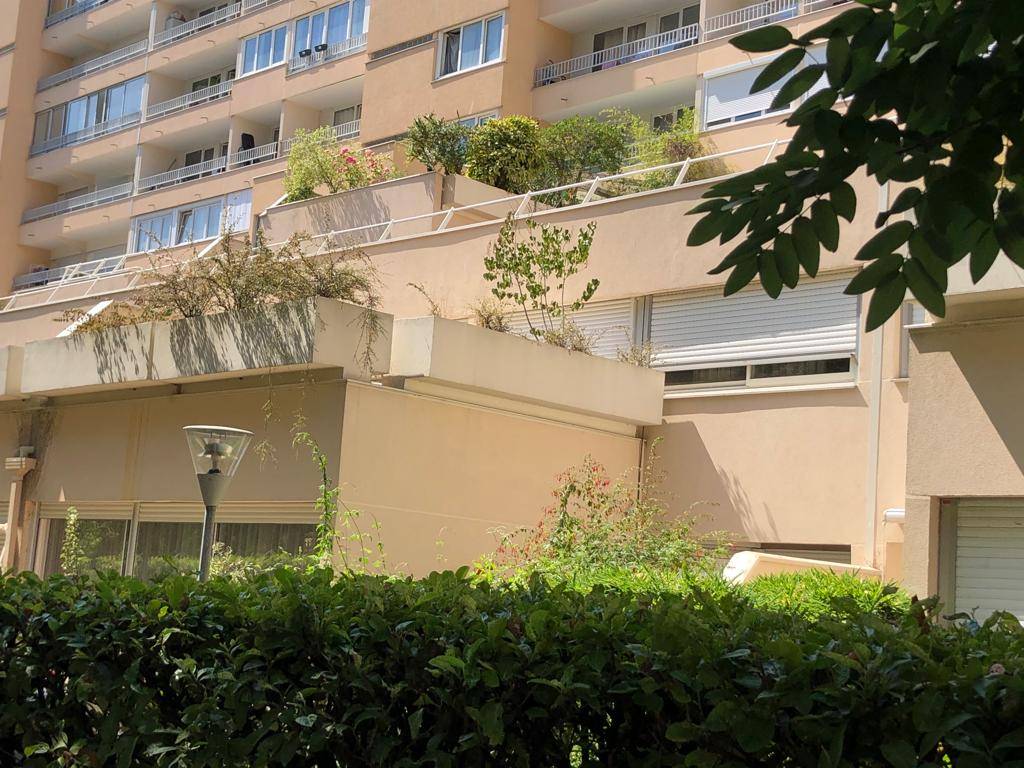 Propose chambre meublée dans colocation, 12m², Nanterre (92)