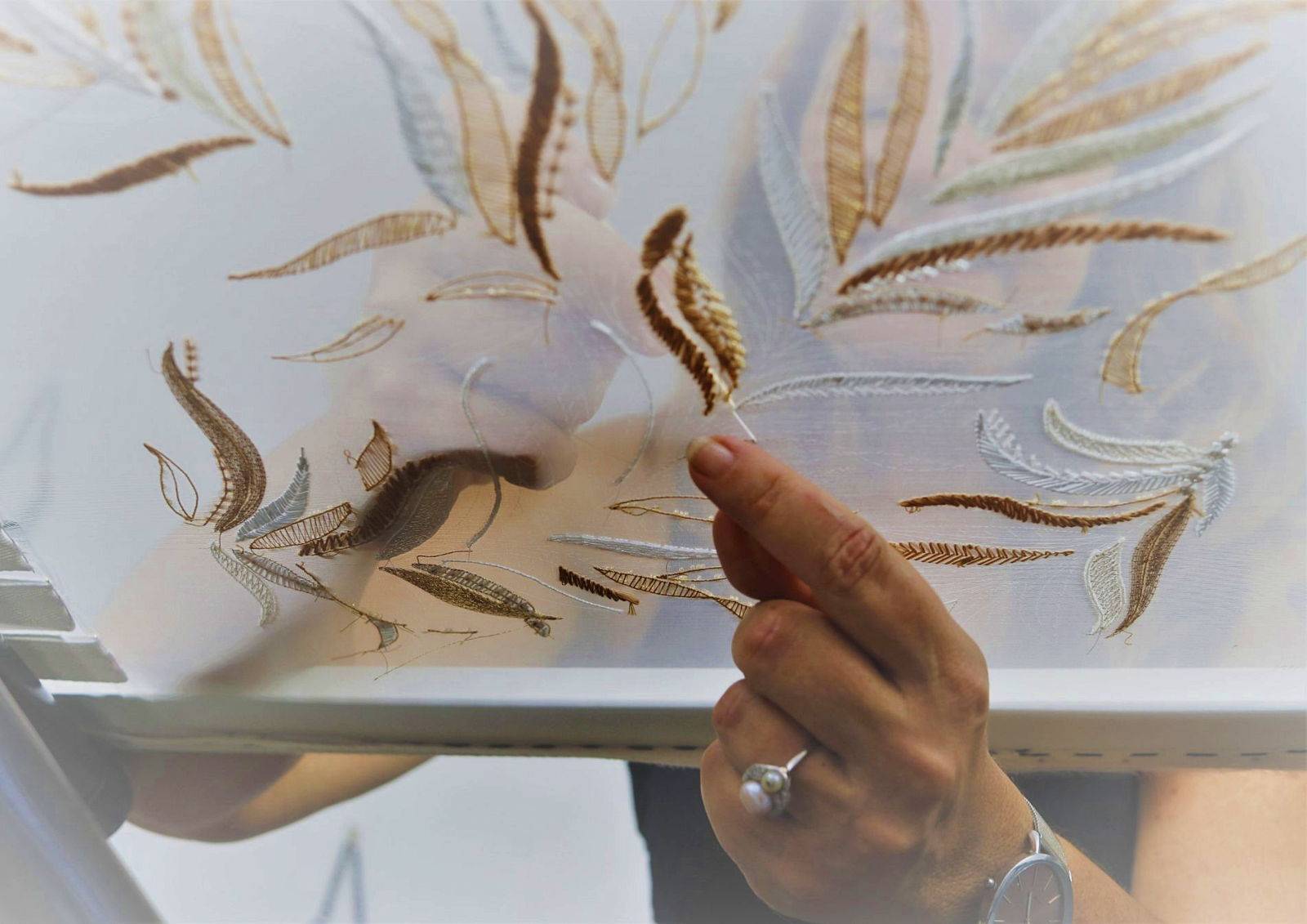 Propose cours/accompagnement Broderie main et crochet de Lunéville