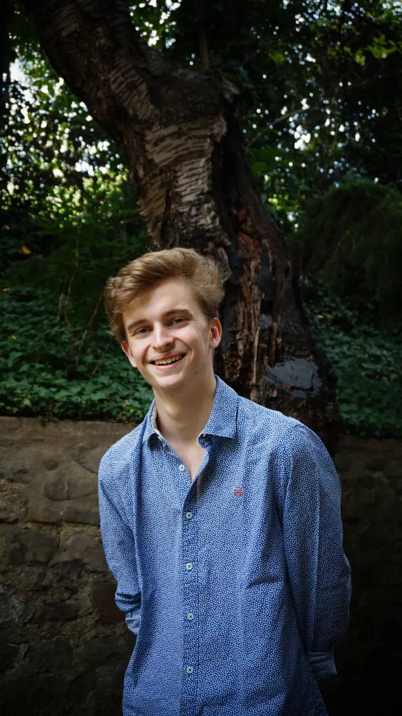 Propose cours de maths collège/lycée/supérieur - Préparation au Bac à Paris