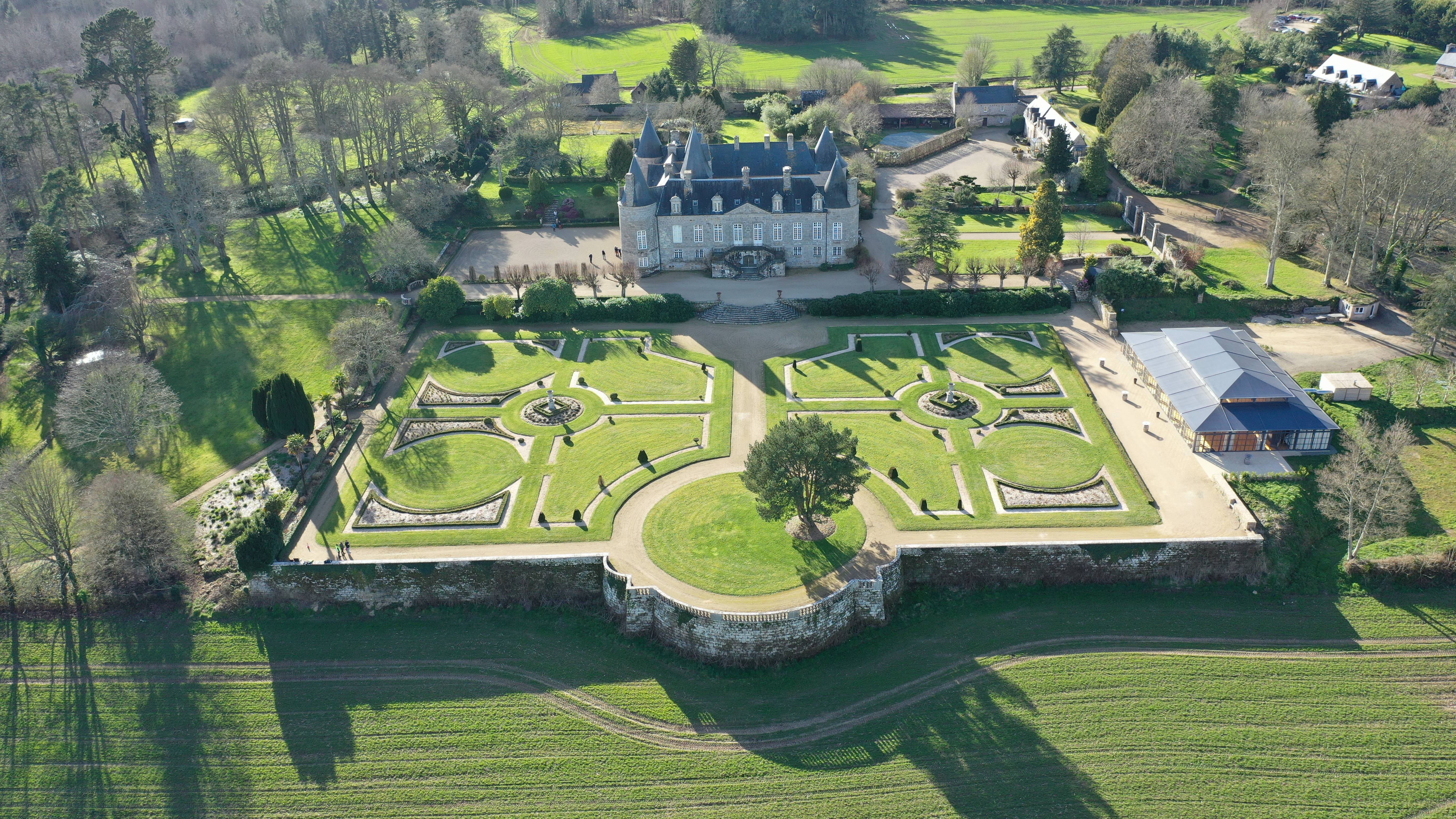 Offre de stage (non rémunéré logé(e) _nourri(e)) en patrimoine, tourisme, événementiel