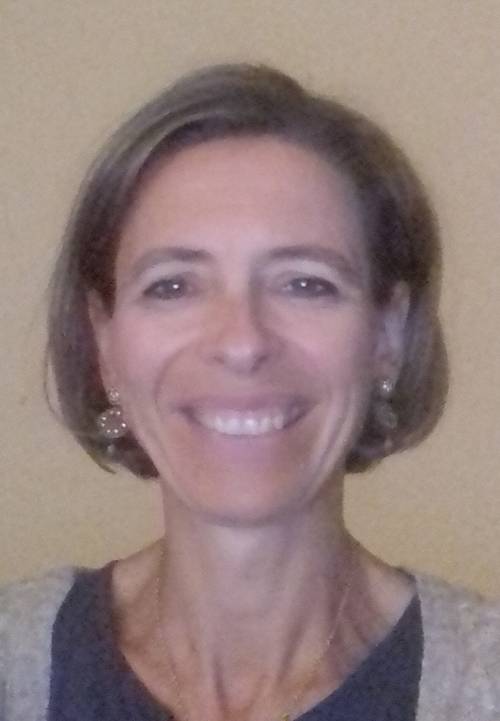 Propose service aide à la personne / auxiliaire de vie / dame de compagnie