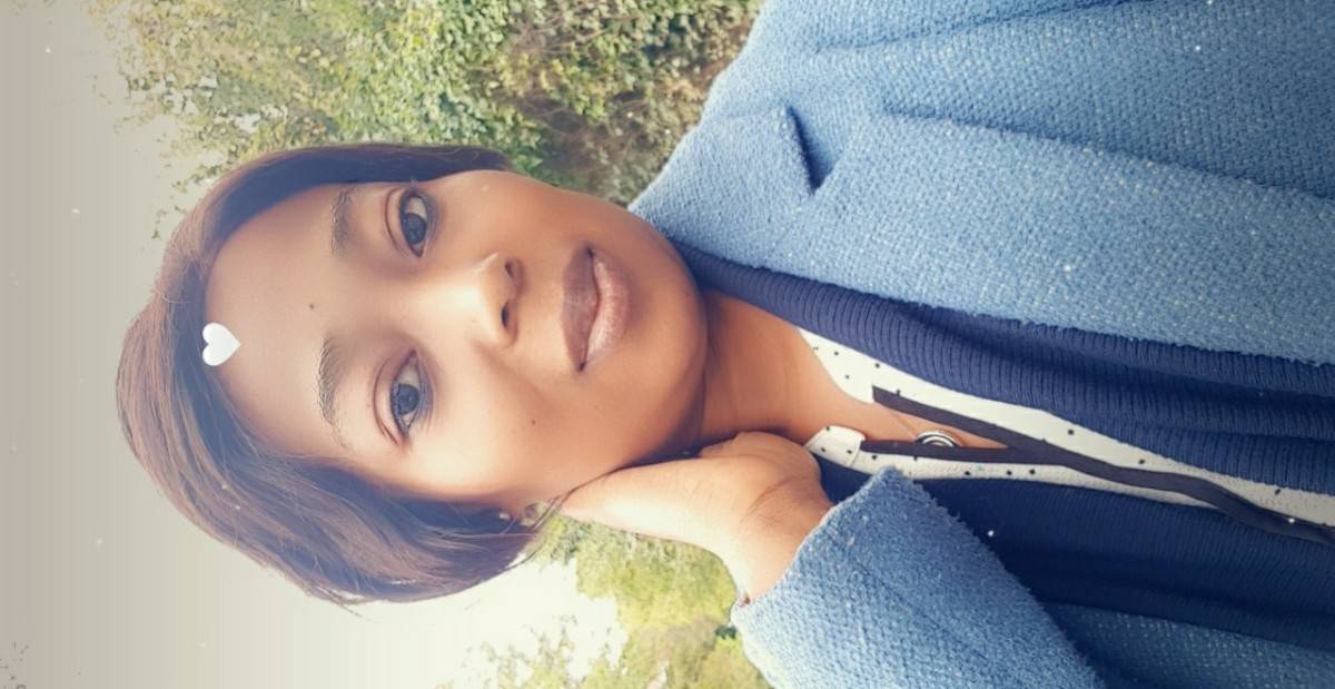 Propose babysitting à plein temps 50h/semaine