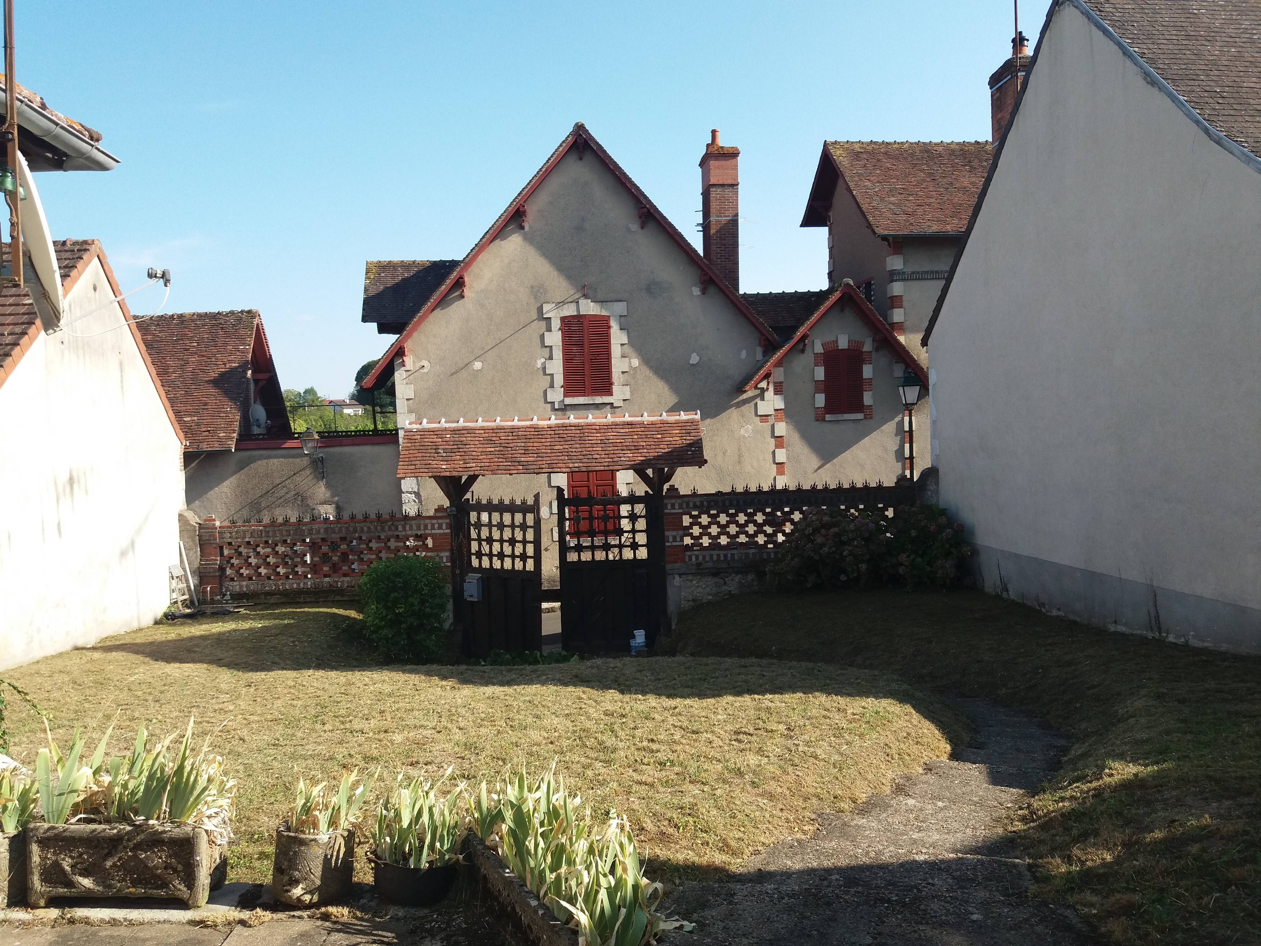 Vends maison - 200m² - Ouzouer-sur-Trézée