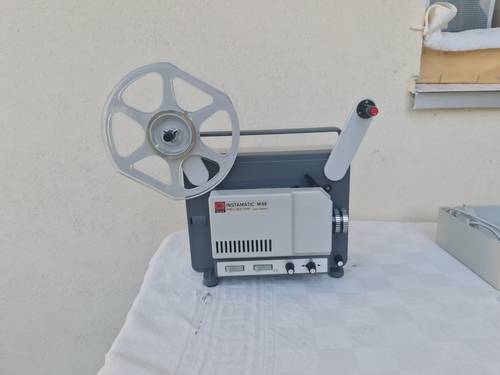 Projecteur Kodak super 8 instamatic M66