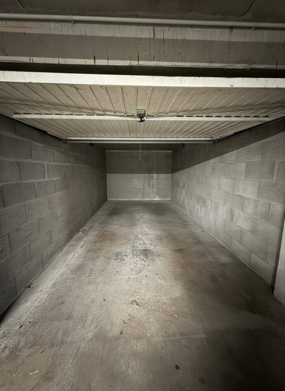 Vends parking - Nantes 44200