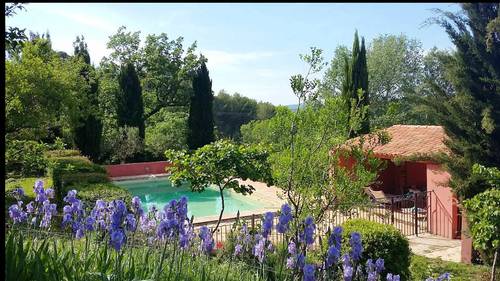 Loue mas provençal Aix-en-Provence (13), environnement exceptionnel, 8 couchages