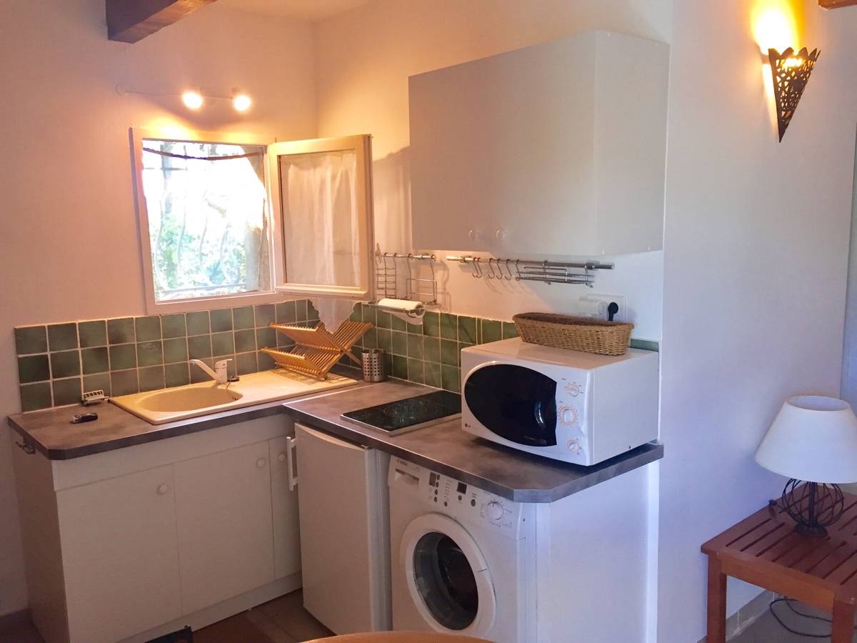 Aix en Provence Loue petite maison meublée 50m² de septembre à juin - 1 chambre