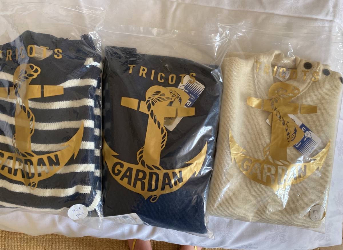 Lot pulls marins tricots Gardian 14 ans s’page