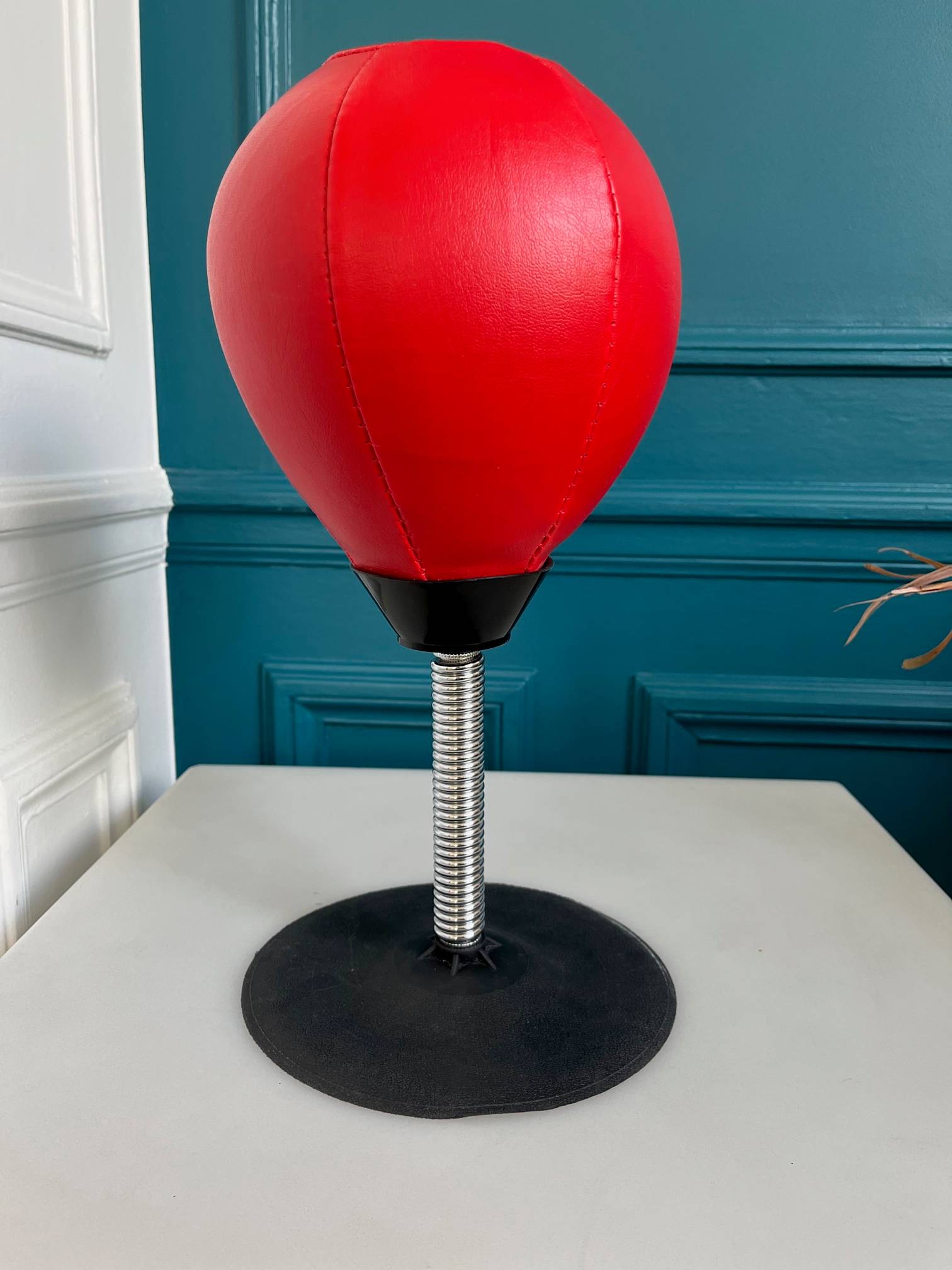 Punching ball de table 36x18x18 cm neuf sur Gens de Confiance