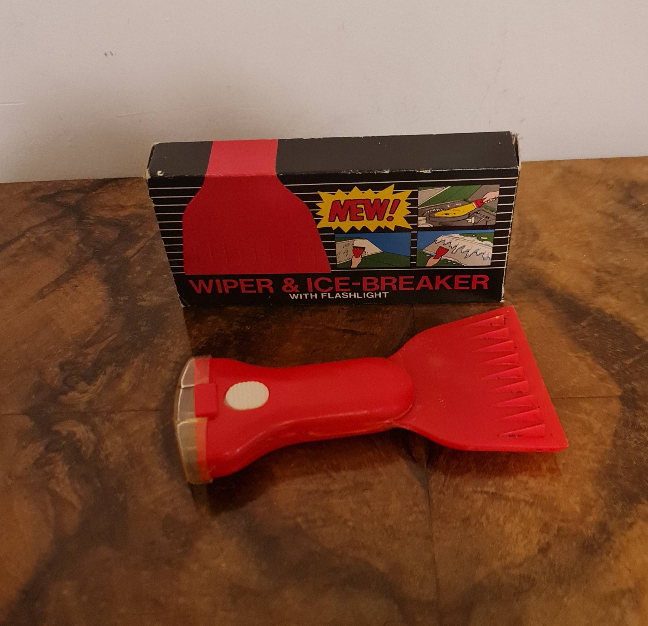 Rare raclette et lampe de voiture vintage
