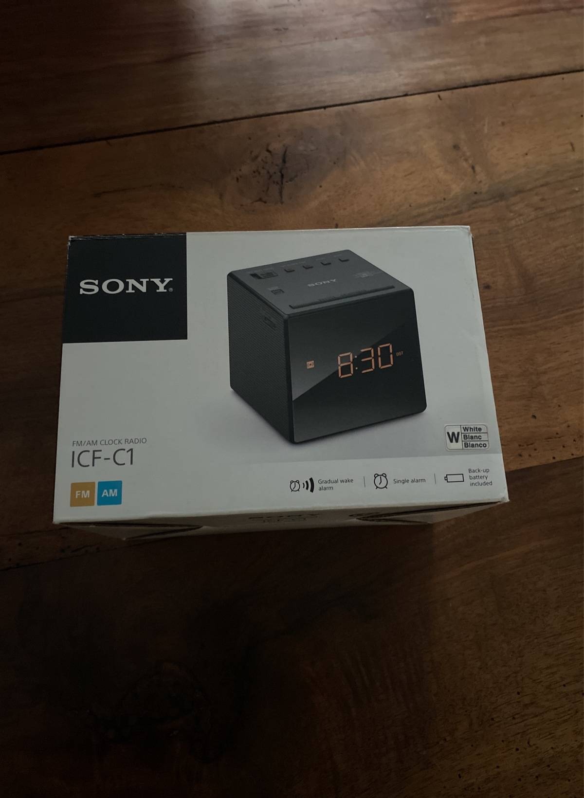 Radio réveil Sony cube