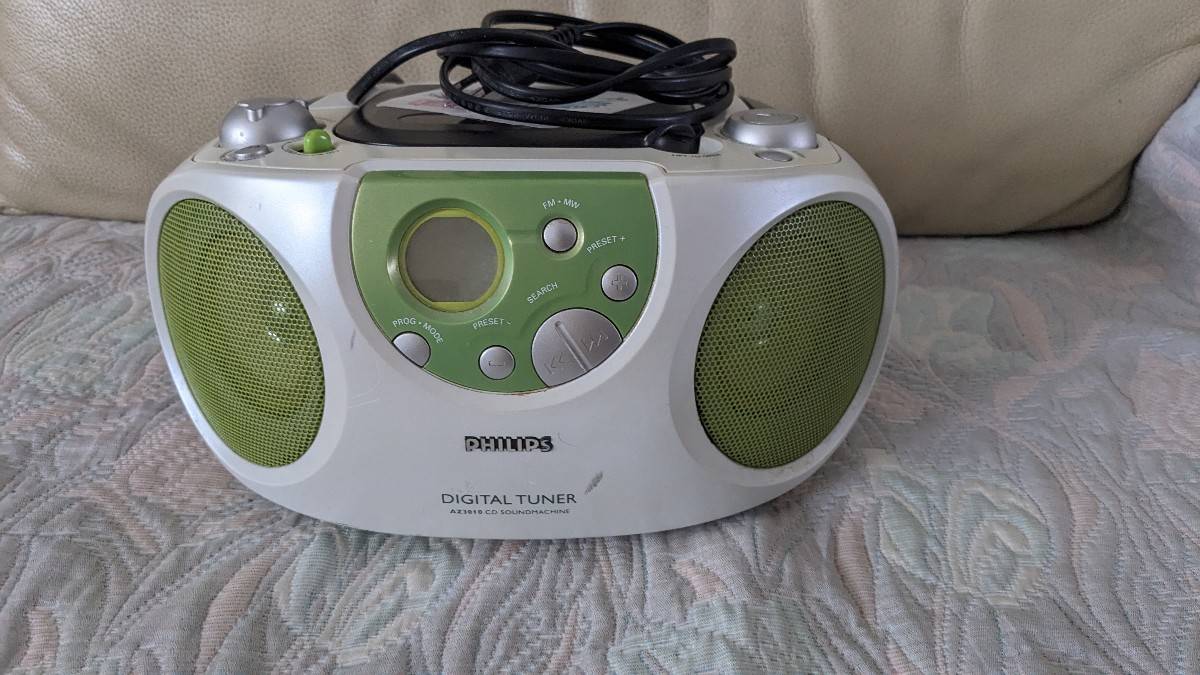 Radio tuner CD de marque Philips digital tuner AZ3010 CD Soundmachine