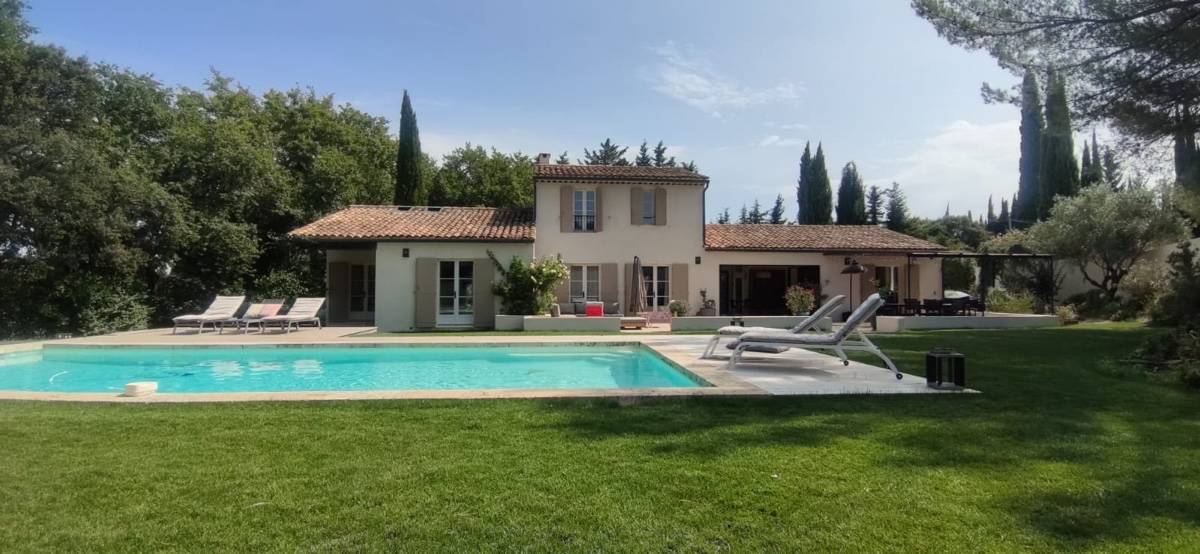 Loue maison ravissante à 7 min du centre-ville - 5 chambres, 10 couchages - Aix-en-Provence