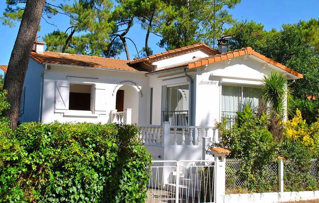 Loue ravissante villa à Royan, à 3 minutes de la plage, 10 couchages