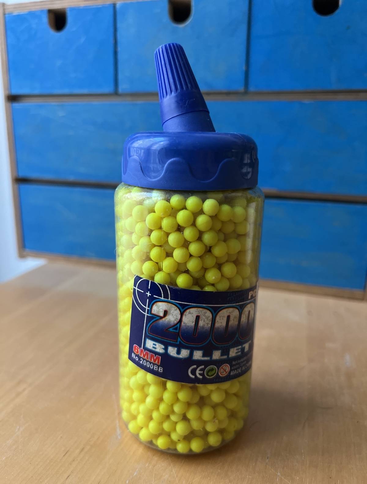Vends recharge de 2000 billes pour pistolet en plastique