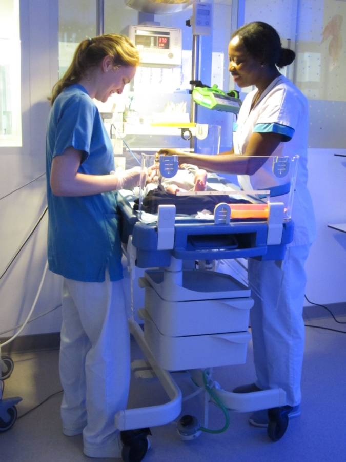 Recherche infirmière puéricultrice pour service de néonatalogie- Paris 15ème