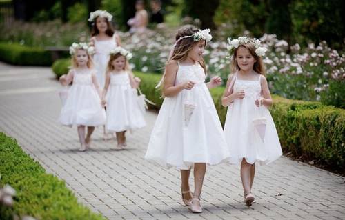 Recherche Babysitters Mariage Autun - 9 juillet 2022