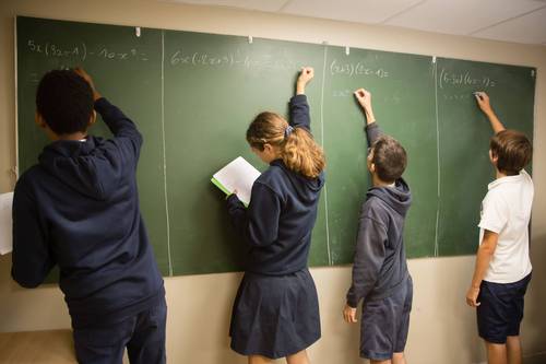 Recrute assistant en éducation H/F - Collège de la T