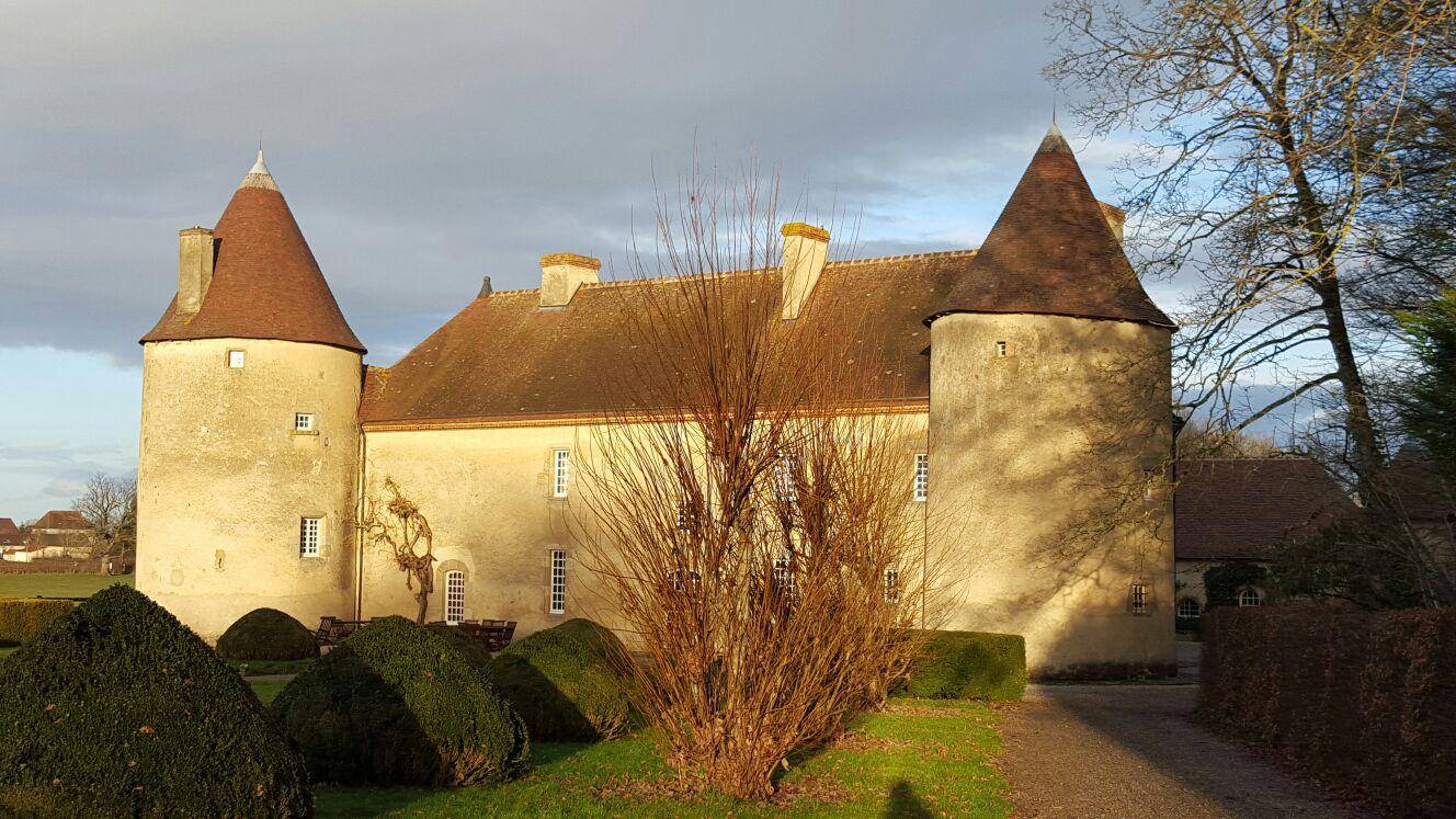 Recrute gardien H/F - propriété privée - Allier