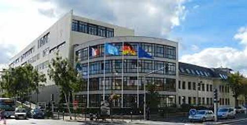 Recrute Professeur d’Allemand