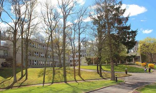 Recherche Enseignants H/F - Rueil-Malmaison